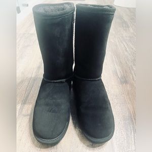 BEARPAW Black Emma Tall Suede Woman's Boots Size 9